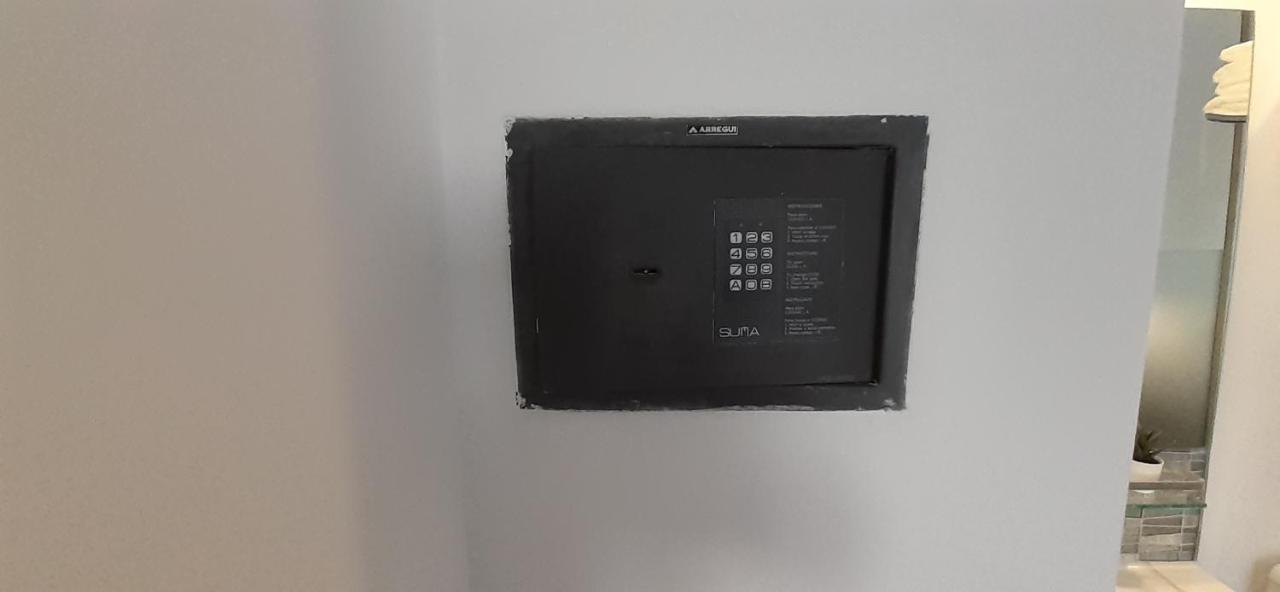 Torremolinos Suite Εξωτερικό φωτογραφία